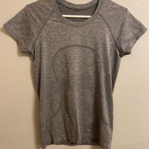 Lululemon swiftly tech gray size 8